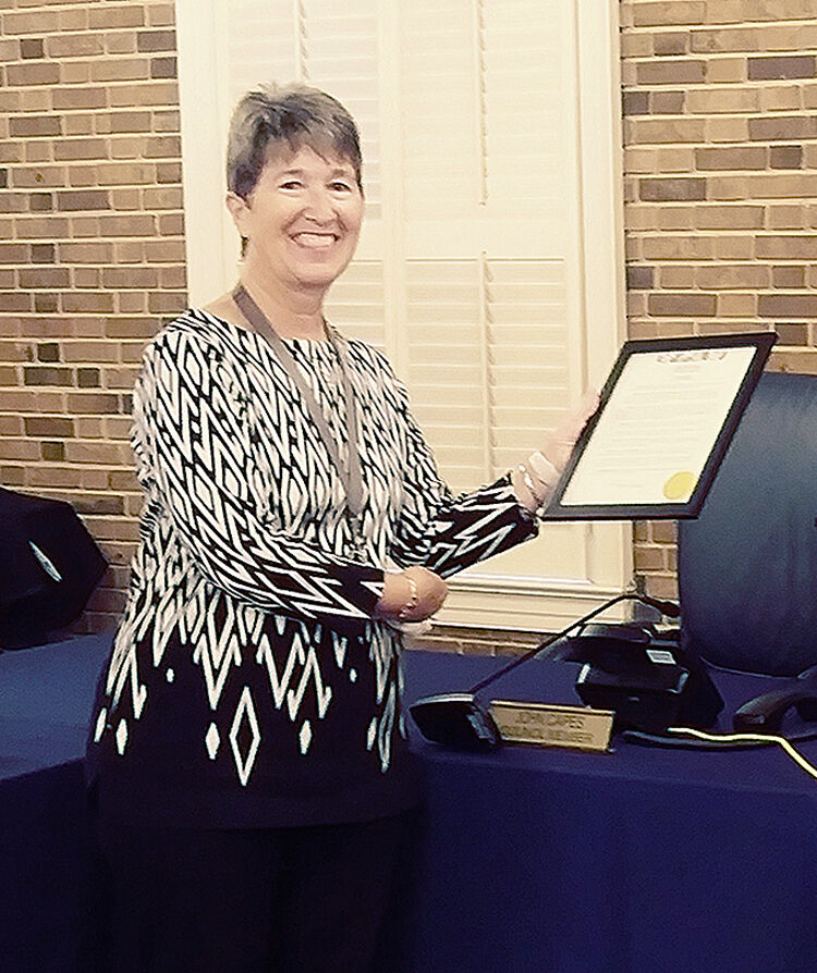 COUNCIL-Elizabeth Greeson.jpg